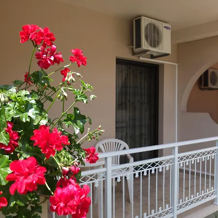 Toula's Apartmán *