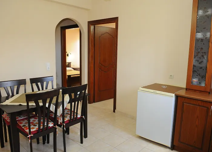 アパート Toula's